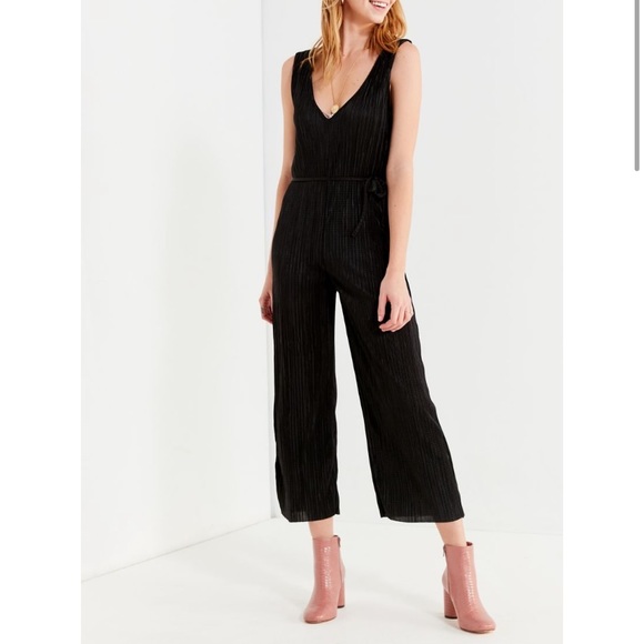 black jumpsuit urban outfitters
